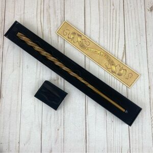 NWT Xenophilius Lovegood's Interactive wand - Wizarding World of Harry Potter